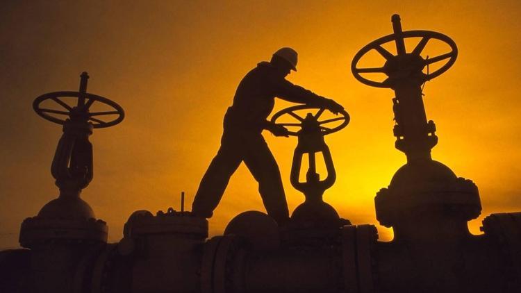 İran bütçedeki petrolün payını yüzde 28 düşürdü İran bütçedeki petrolün payını yüzde 28 düşürdü