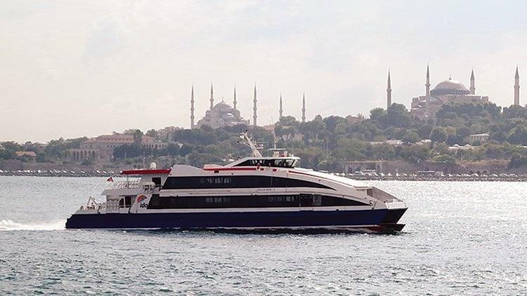 İç Hatları kapatıyor, gemiler satılık