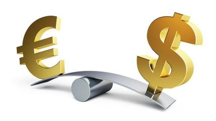 Dolar, euro karşısında yüzde 40 değer kaybedebilir