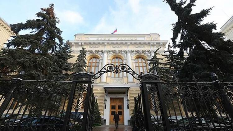 Rusya Merkez Bankasından sürpriz hamle Rusya Merkez Bankasından sürpriz hamle
