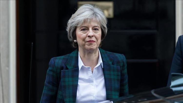 İngilterede Başbakan Mayin koltuğu mu sallanıyor