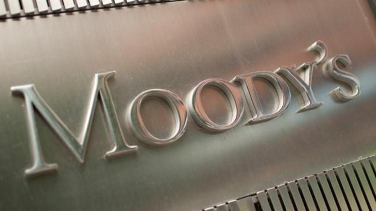 Moody`s İtalya`nın kredi notunu korudu Moody`s İtalya`nın kredi notunu korudu