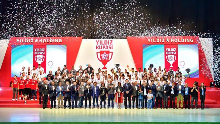 Yıldız Holding çalışanları hem yarıştı hem eğlendi