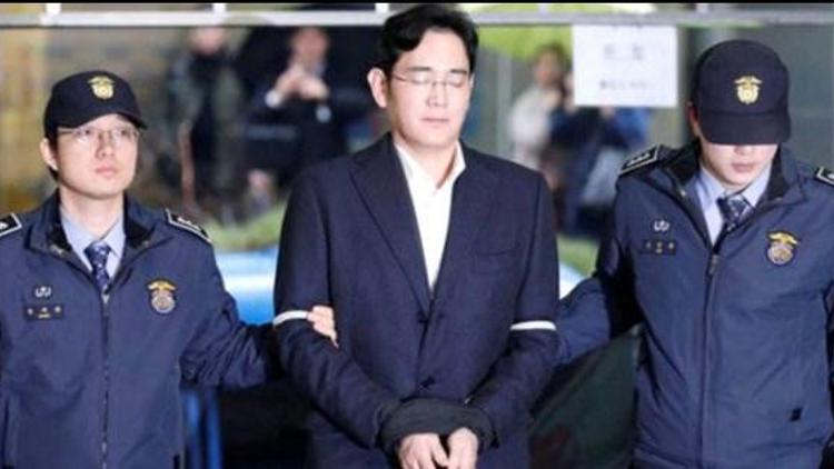 Samsungun veliahtına 12 yıl hapis talebi