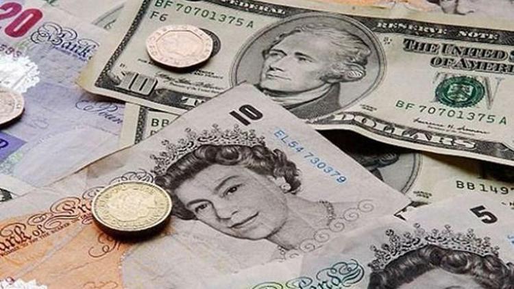 Sterlin Brexit endişeleriyle geriledi
