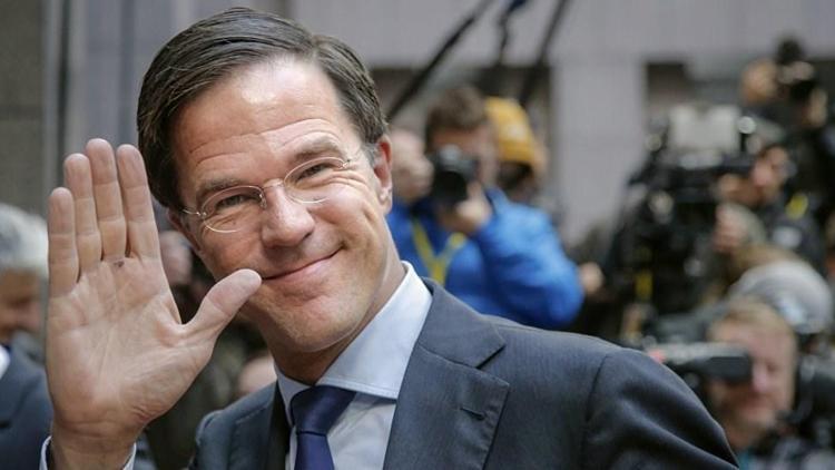 Hollanda Başbakanı Rutte kazandı