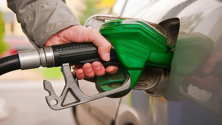 Benzin ve motorine büyük zam gelebilir 