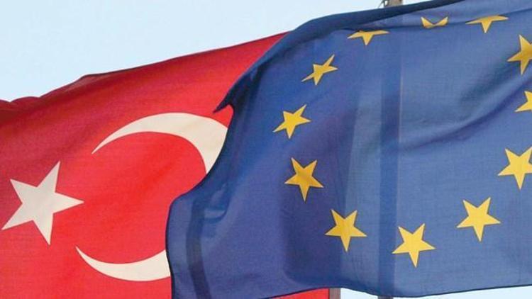 Almanya: Vizesiz Avrupaya daha çok yol var