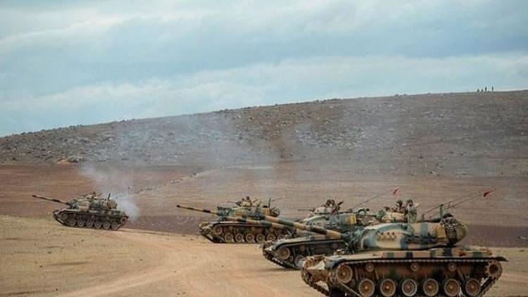 Türkiye Suriyede PYD mevzilerini bombalıyor