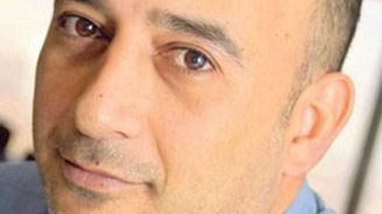 En popüler ekonomi yazarı Uğur Gürses En popüler ekonomi yazarı Uğur Gürses