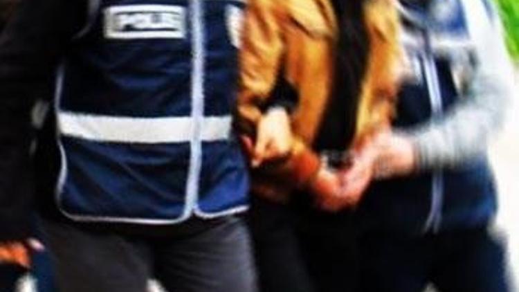 Gümrük`te operasyon: 30 gözaltı