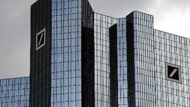 Deutsche Bank zarar açıkladı