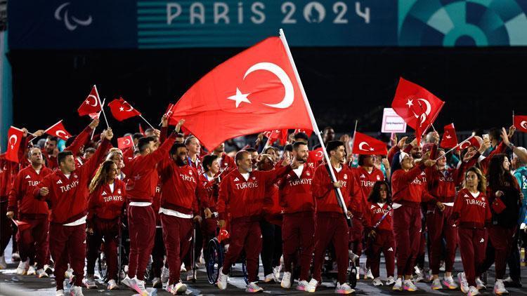 Paris 2024 Paralimpik Oyunlarının açılış töreni yapıldı Tarihte ilk kez...