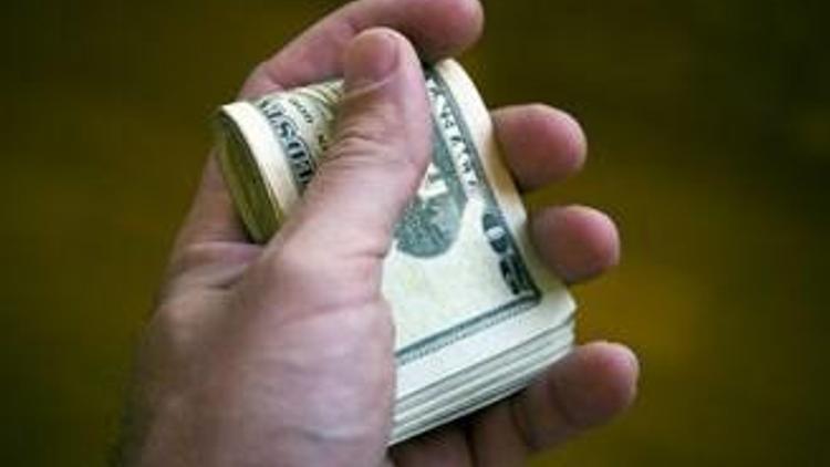 Dolar 1,6000 TL`ye dayandı