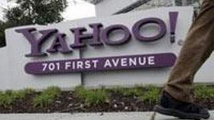 Yahoo`nun kârı dibe vurdu