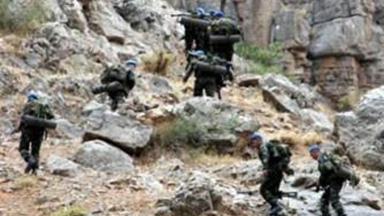 Peşmerge Mehmetçiğe karşı sınıra mayın döşüyor