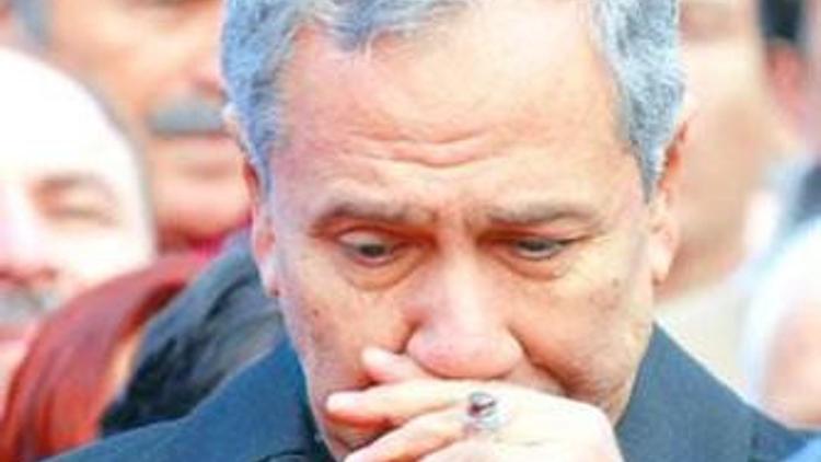 Arınç’a büyük protesto Arınç’a büyük protesto