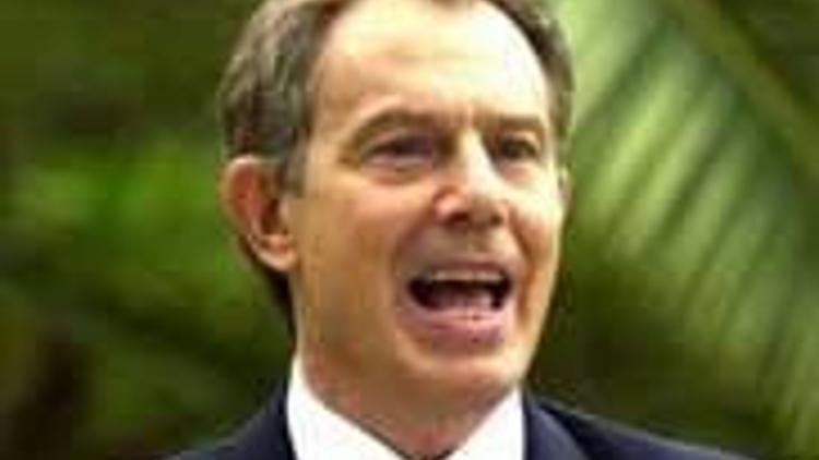 Blair neyi ima ediyor