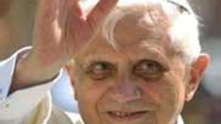 Papa Türkiye`ye geldi