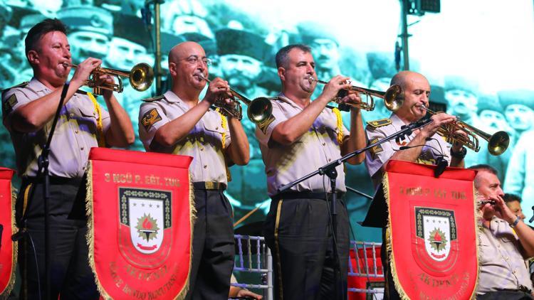 Zafer Bayramına özel sergi ve konser