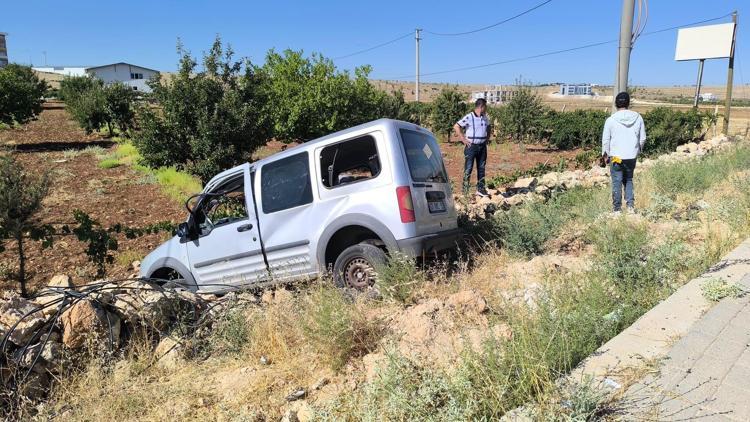 Vinçle çarpışan hafif ticari aracın sürücüsü öldü