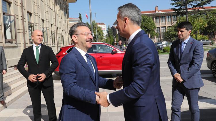 Savunma Sanayii Başkanı Görgün, Vali Aksoyu ziyaret etti