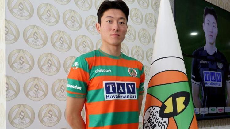 Alanyaspor, Ui-Jo Hwangı transfer etti