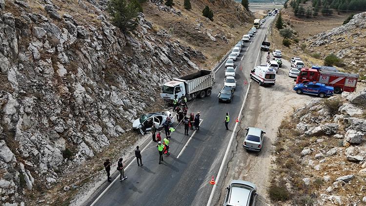 Kahramanmaraşta feci kaza: 2 can kaybı