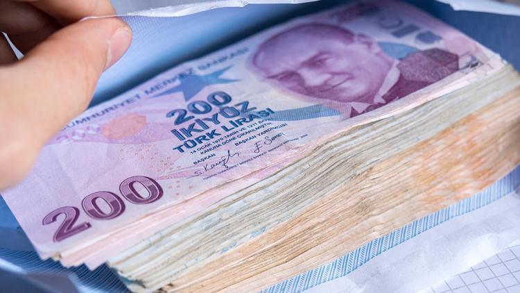 Mevduatın getirisi yıllık enflasyonu aştı Bankalar yüzde 69.49 faiz veriyor