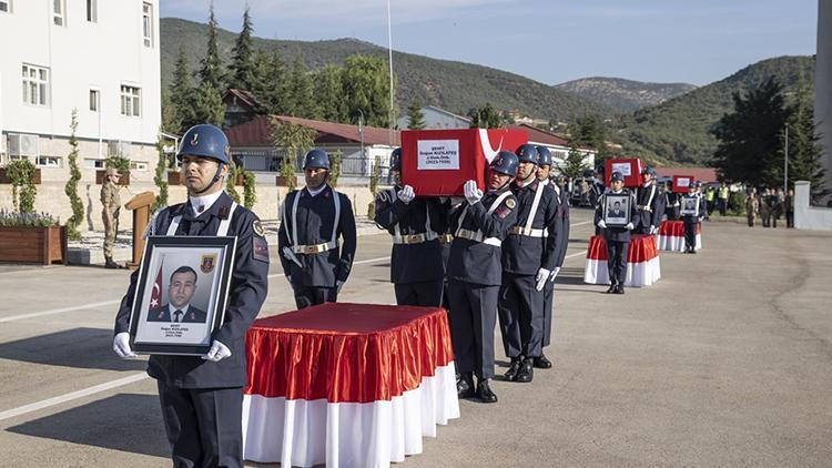 Tuncelide şehit olan askerler için tören düzenlendi