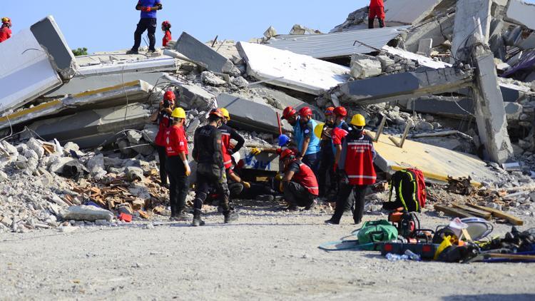 Mersin’de 7.0 büyüklüğündeki deprem tatbikatında 1500 personel görev aldı