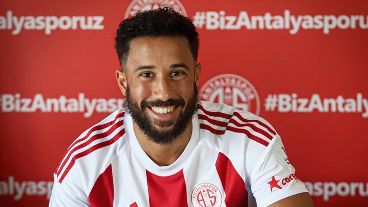 Antalyaspor, Andros Townsendi kadrosuna kattı