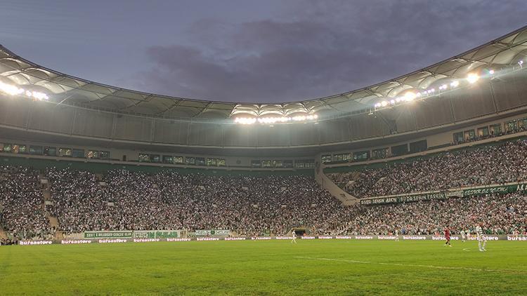 Bursaspor, 3’üncü Lig seyirci rekorunu kırdı