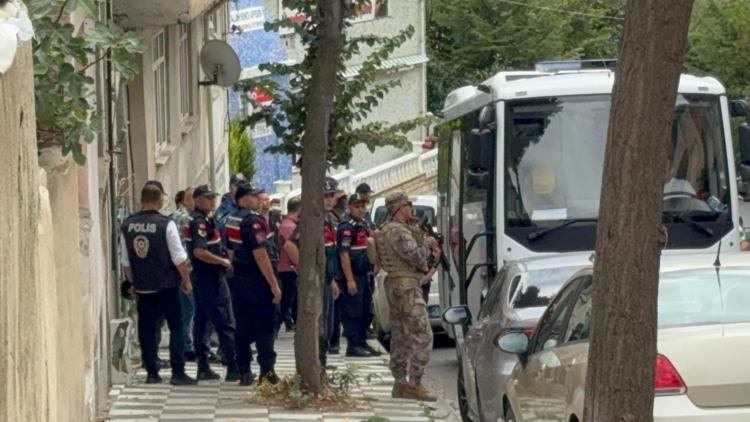 Tekirdağda cinsel istismara uğrayan bebekle ilgili 2 tutukluya evde tatbikat yaptırıldı