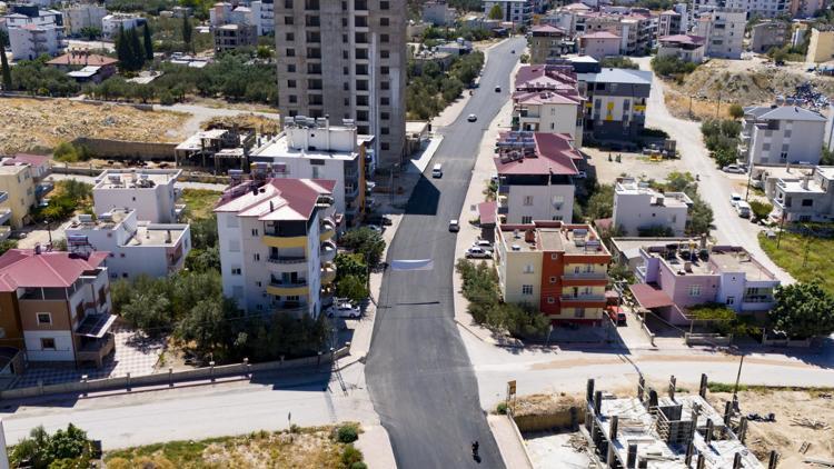 Mut’ta Karacaoğlan Caddesi yenileniyor