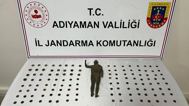 Adıyamanda tarihi eser kaçakçılığına 4 gözaltı