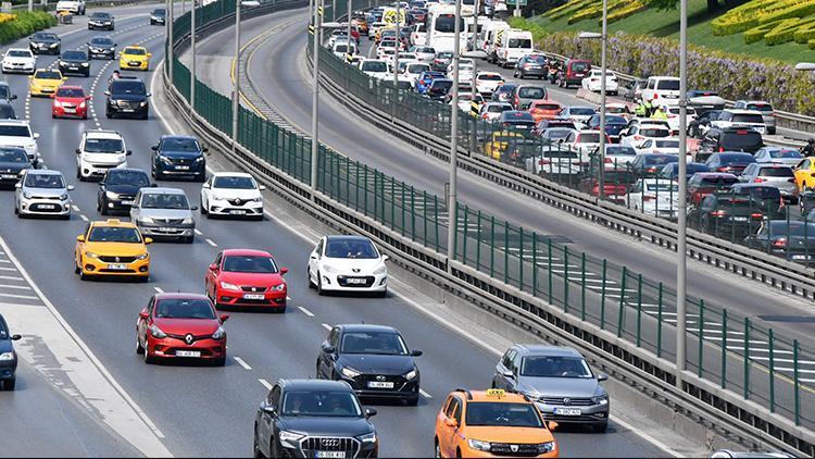 Ağustos ayında 211 bin araç trafiğe kaydedildi