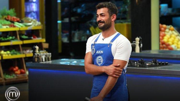 MasterChef Akın Kızıltaş kimdir kaç yaşında MasterChef Türkiye yarışmacısı Akın nereli İşte hayatı ve biyografisi