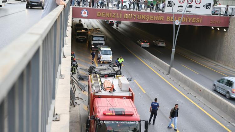 Otomobille çarpışıp, alt geçide düşen araçtaki 1 kişi öldü, 2 kişi yaralandı