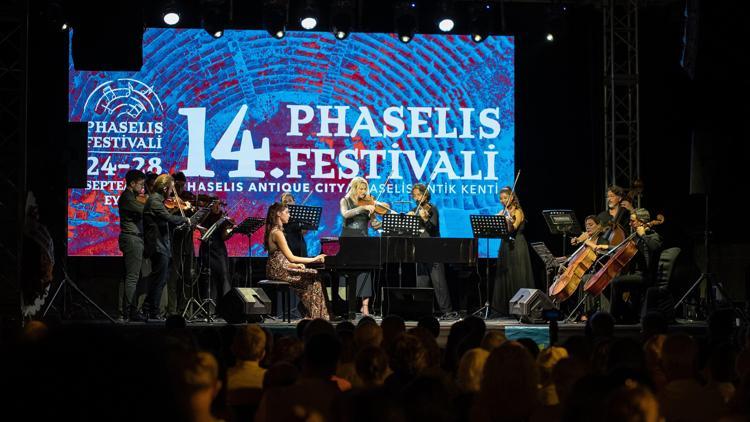 Phaselis Festivali, İlyun Bürkev ve Cameratalia konseriyle başladı