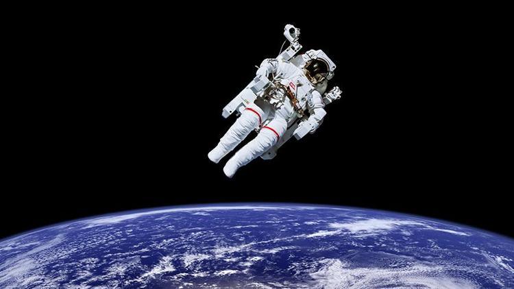 Dünyadan 400 kilometre uzakta hayat nasıl geçiyor Uzay nasıl kokuyor Uluslararası Uzay İstasyonunda astronotların bir günü