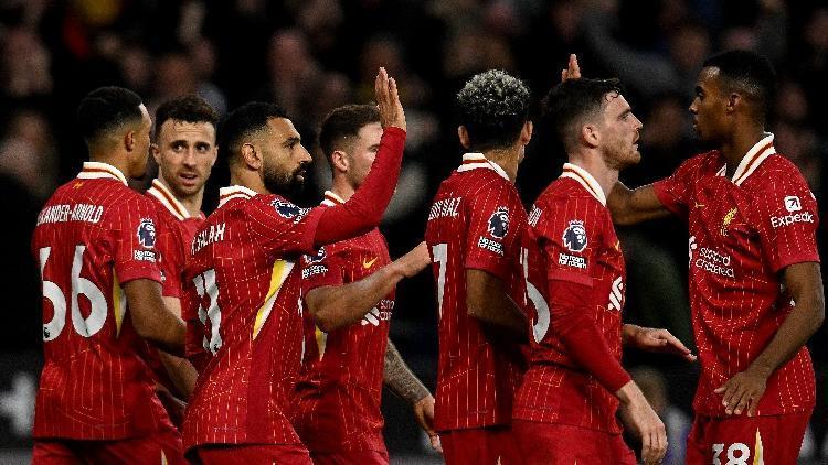 Liverpool kazandı, liderliği aldı