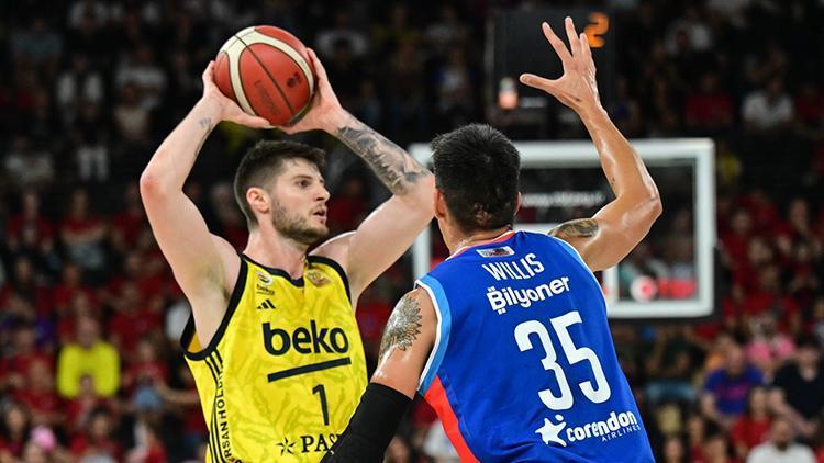 Cumhurbaşkanlığı Kupasında inanılmaz son Anadolu Efes, Fenerbahçeyi tek farklı geçti