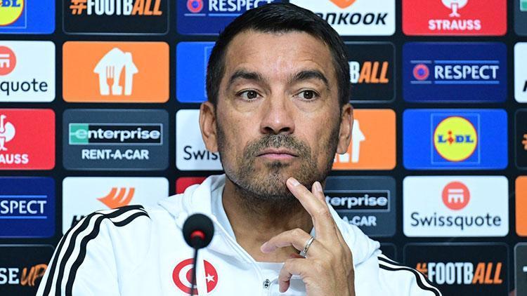 Bronckhorst: Semih için çok enerji harcıyorum