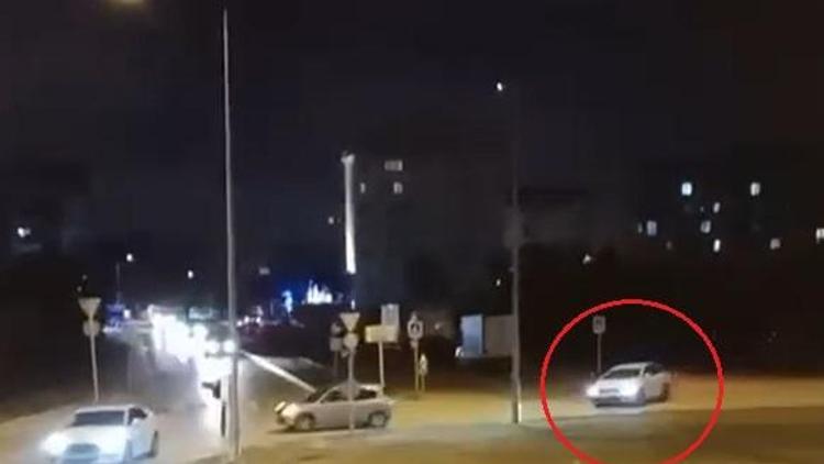 Trafiğe aldırış etmeden dakikalarca drift yaptı; o anlar kamerada