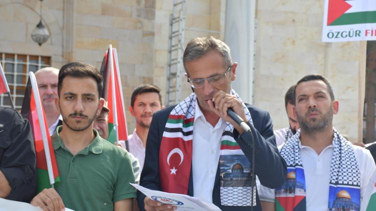 Düzce, Sakarya ve Zonguldakta İsrailin Gazzeye yönelik saldırıları protesto edildi