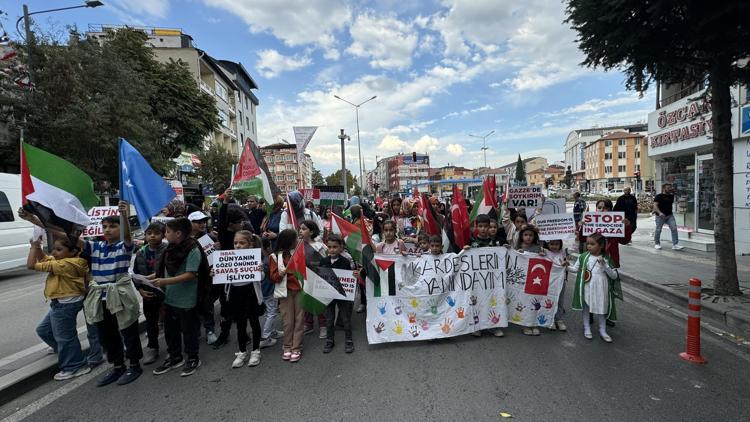 Antalya, Isparta ve Burdurda İsrailin Filistine yönelik saldırıları protesto edildi