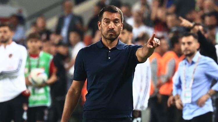 Giovanni van Bronckhorst: Fiziksel ve mental yorgunluk oluştu