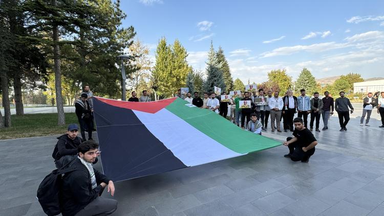 Kahramanmaraş, Malatya ve Şanlıurfada öğrenci topluluklarından Filistine destek açıklaması