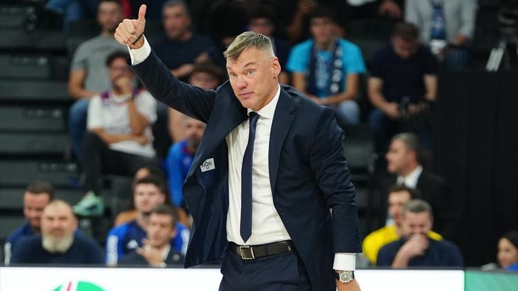 Sarunas Jasikeviciustan esprili transfer açıklaması: LeBron James ile ilgileniyoruz